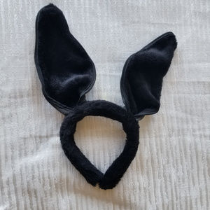 Bunny Ears, ya hurd?